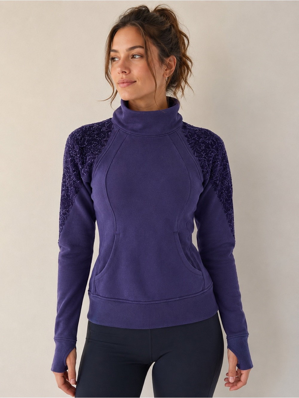 Lululemon pullover  Small